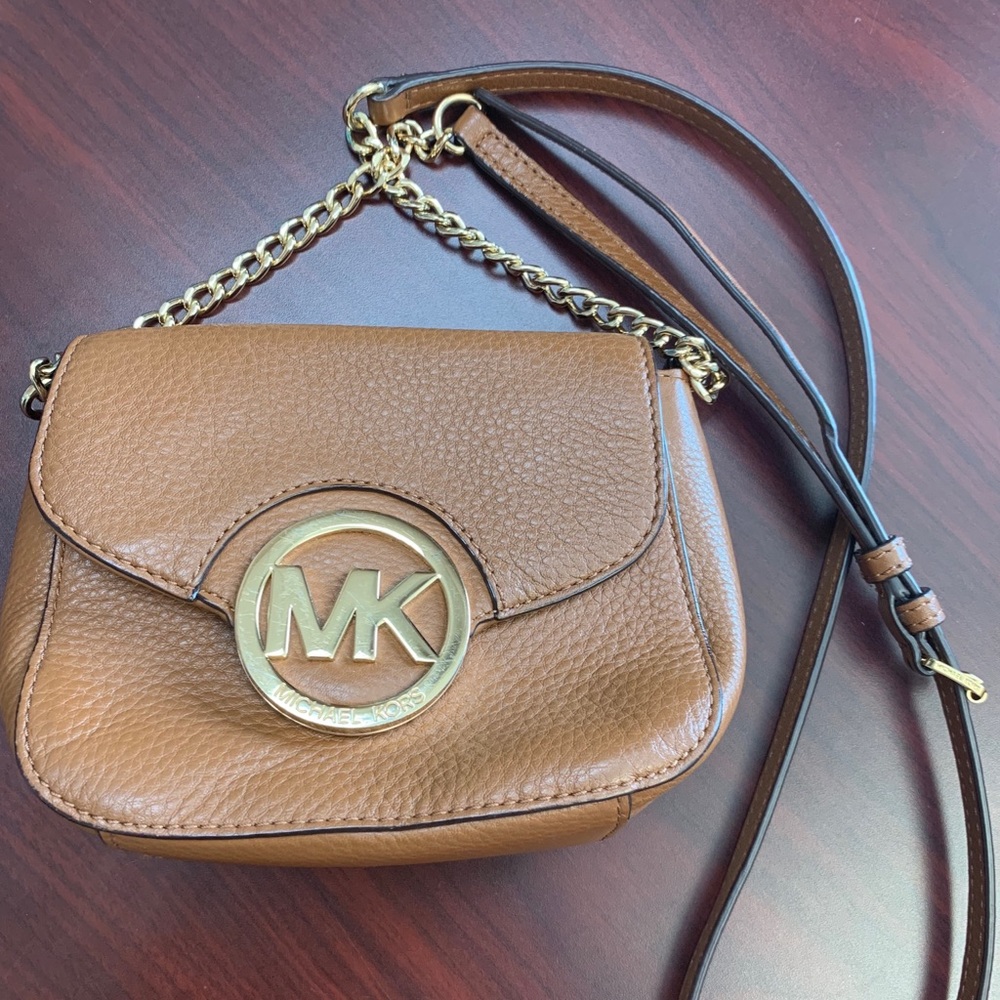 Michael Kors Fulton small leather crossbody